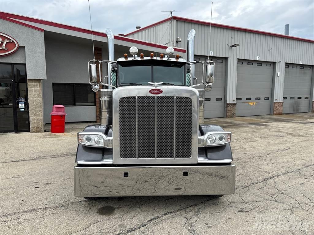 Peterbilt 389 Седельные тягачи