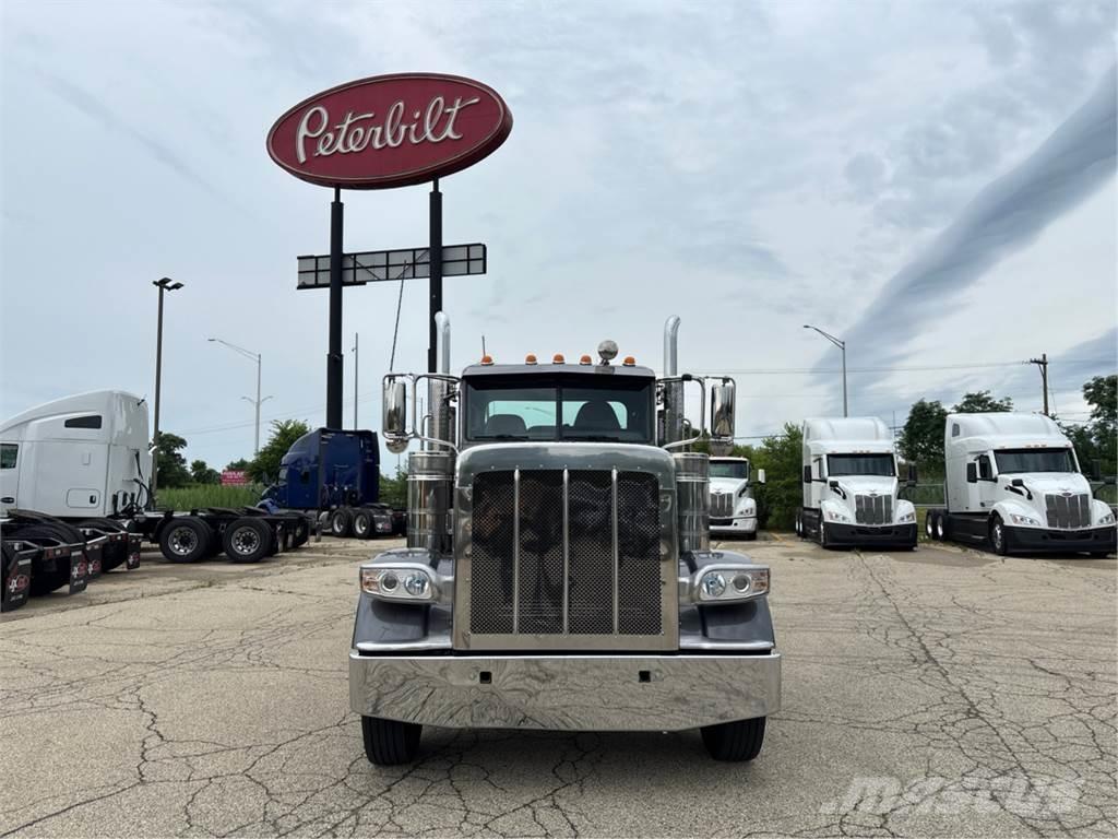 Peterbilt 389 Специальные грузовики