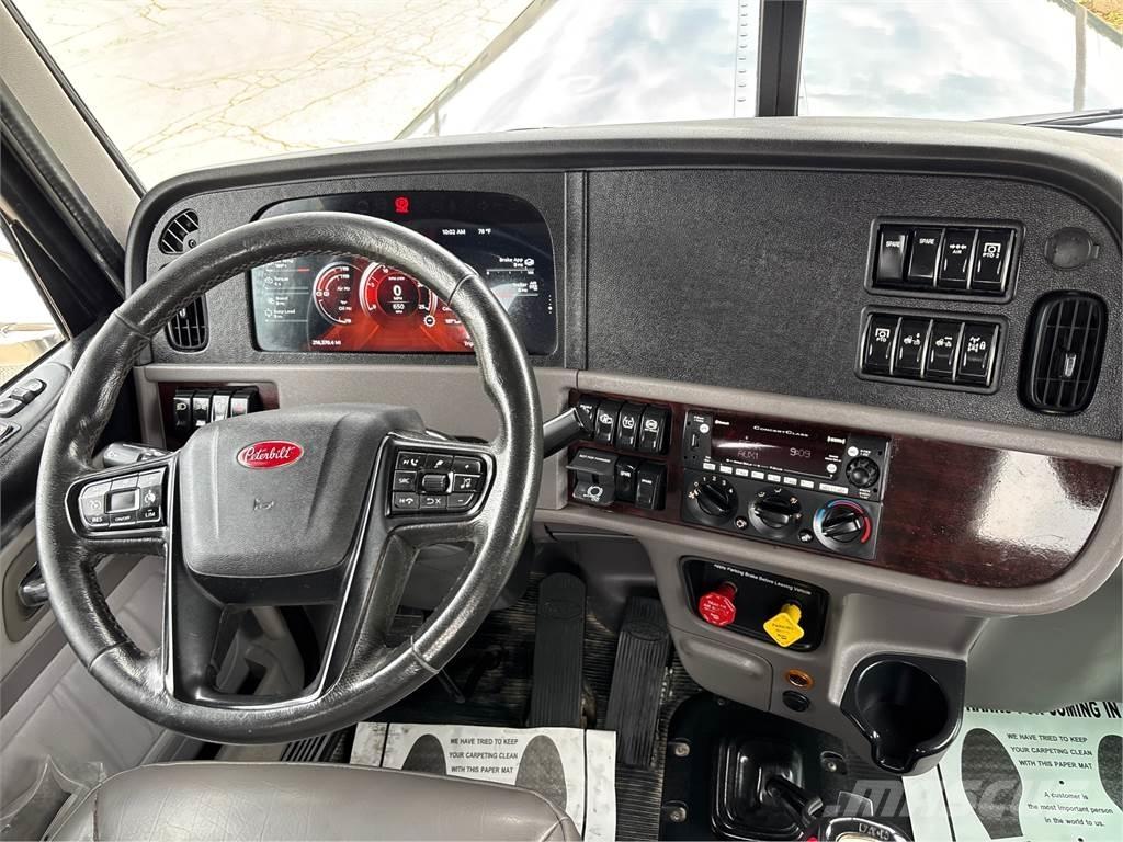 Peterbilt 389 Специальные грузовики