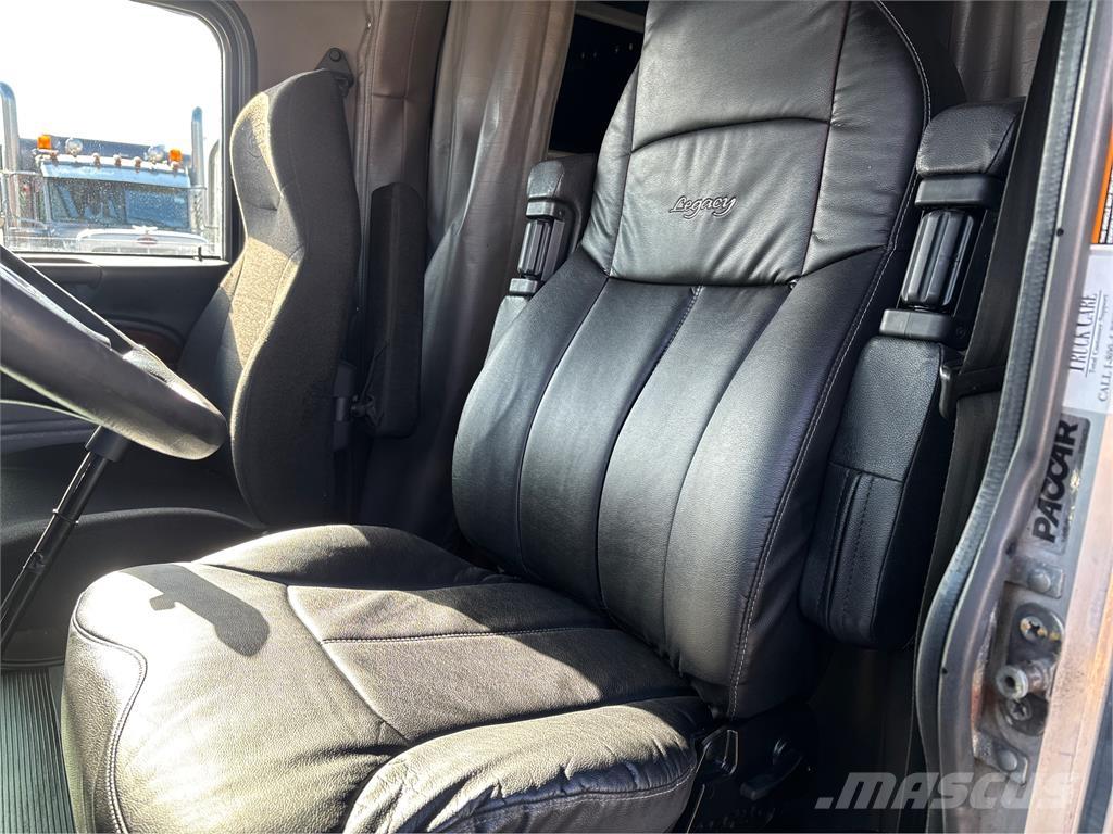 Peterbilt 389 Седельные тягачи