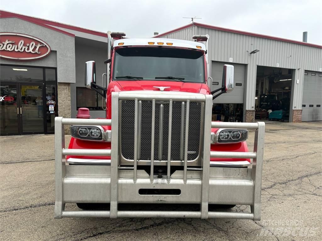 Peterbilt 567 Седельные тягачи