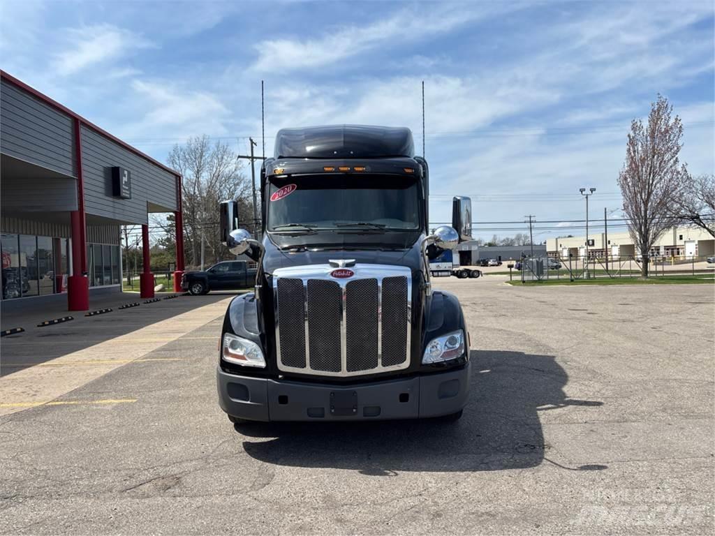 Peterbilt 579 Седельные тягачи