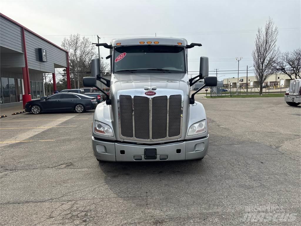 Peterbilt 579 Седельные тягачи