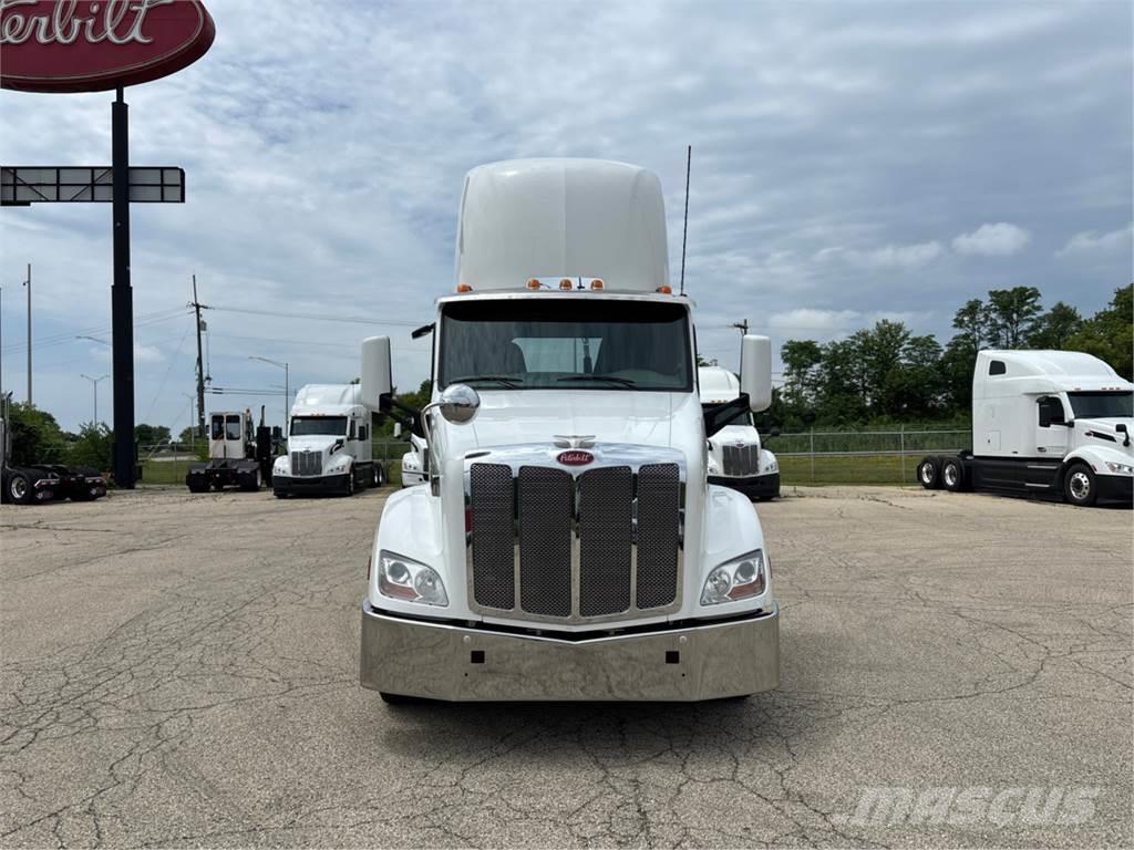 Peterbilt 579 Специальные грузовики