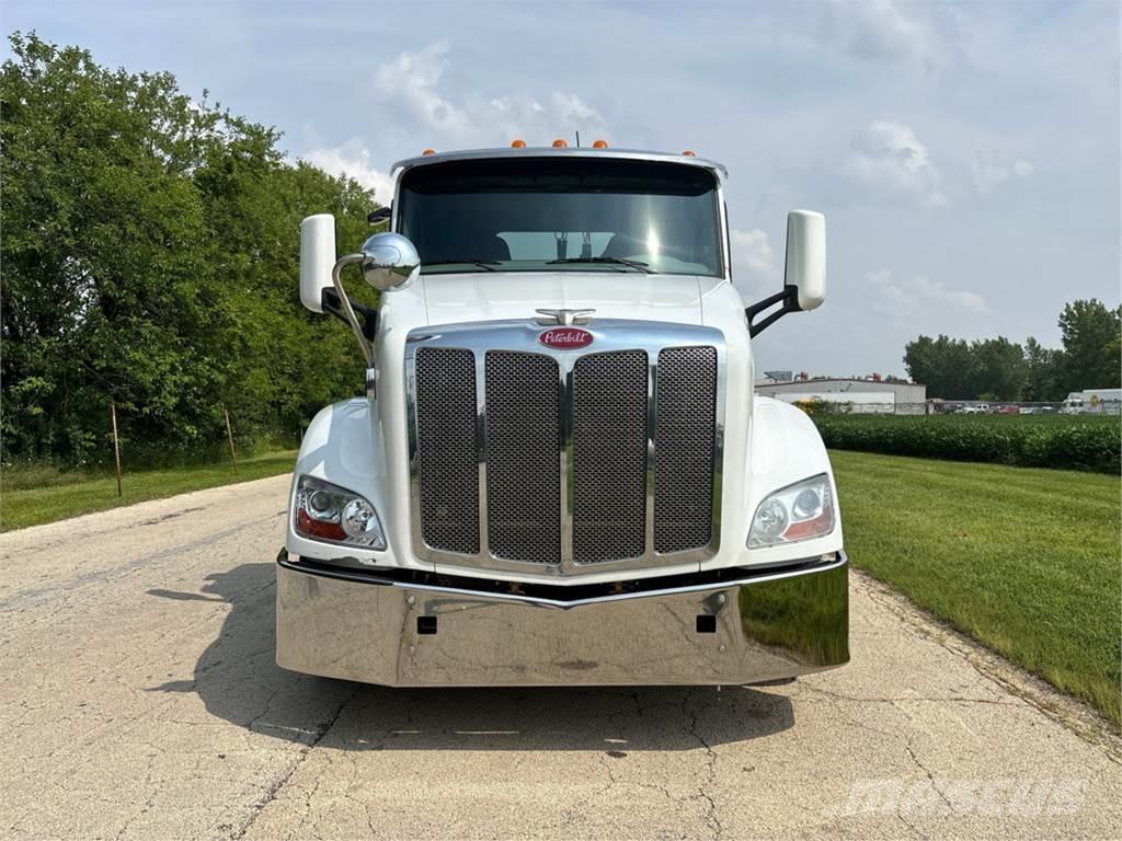 Peterbilt 579 Специальные грузовики