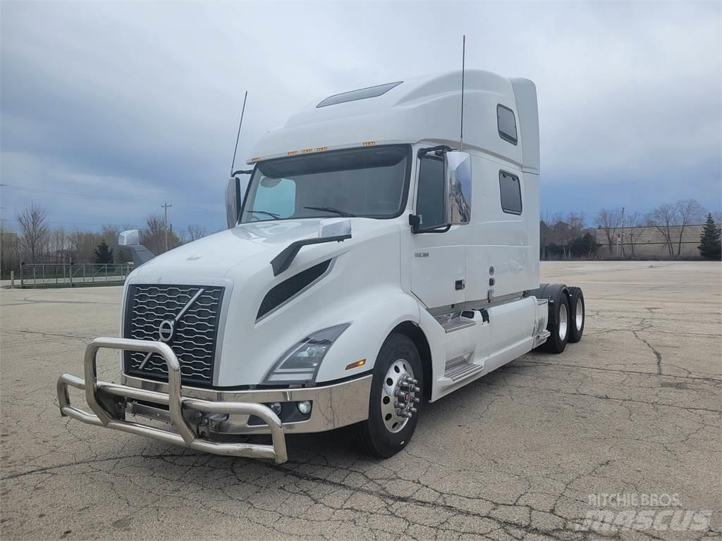 Volvo VNL Специальные грузовики
