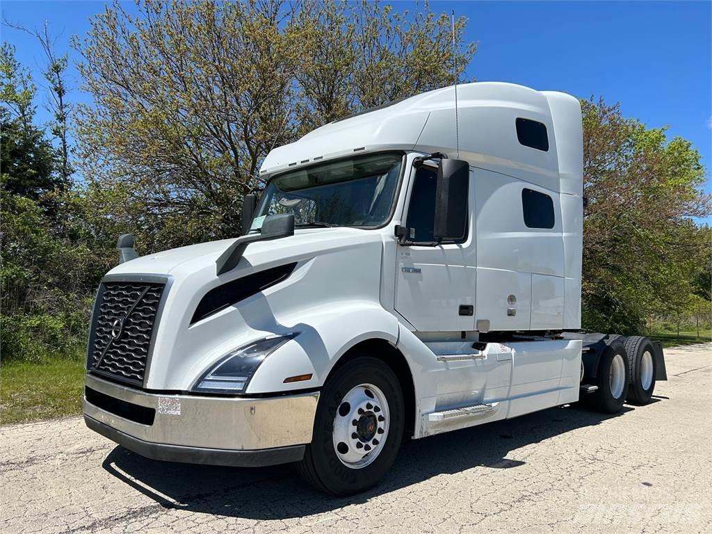Volvo VNL Специальные грузовики
