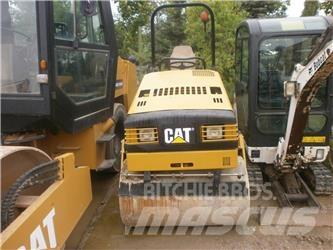 CAT CB224C Катки тротуарные