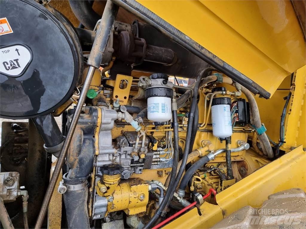 CAT CS 563E Грунтовые катки