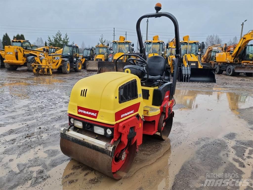 Dynapac CC900S Катки тротуарные