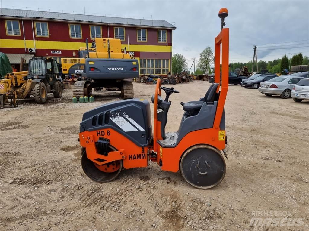 Hamm HD8VV Катки тротуарные