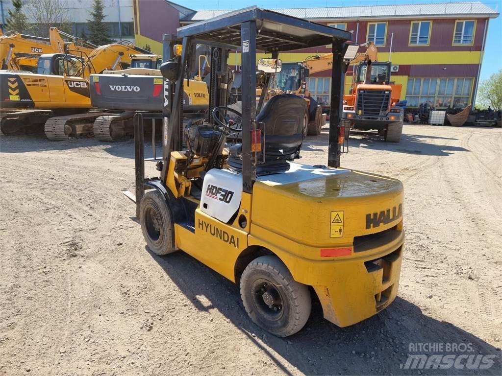 Hyundai Halla HDF30 Дизельные погрузчики