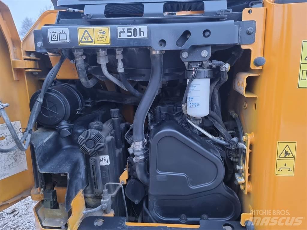 JCB 135HD Мини-погрузчики
