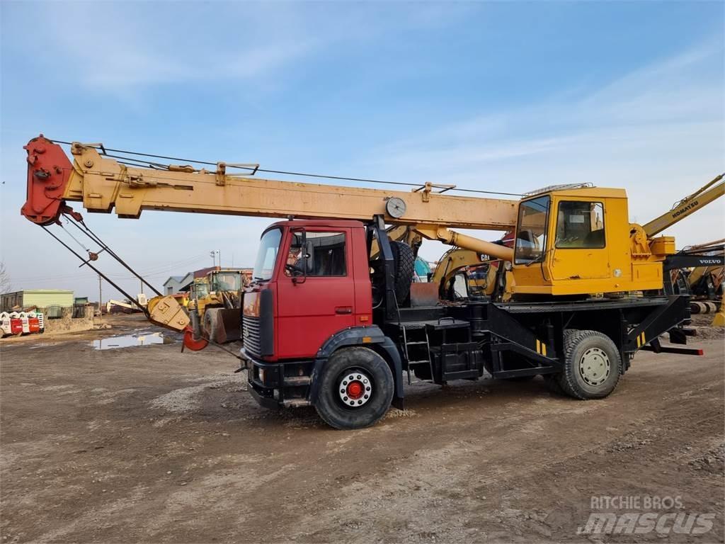 MAZ 533731 Автокраны