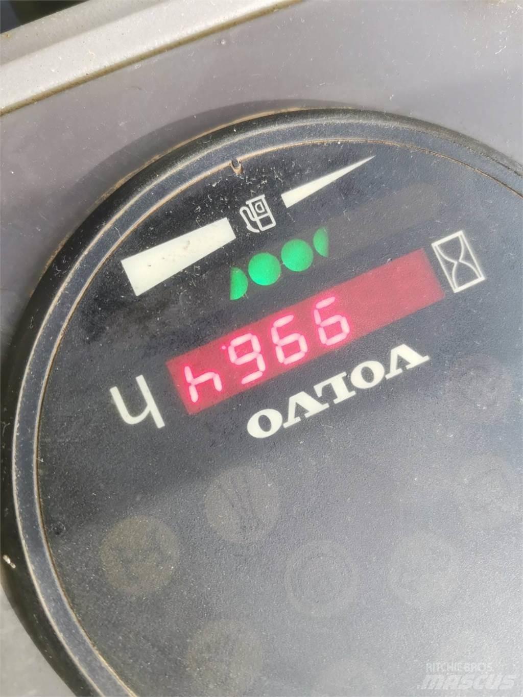 Volvo DD25 Катки тротуарные