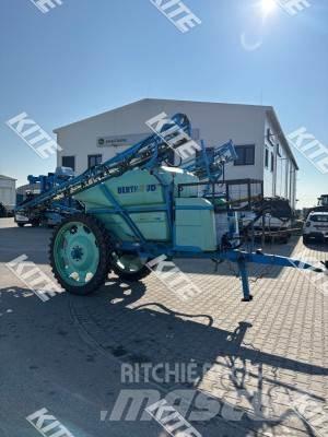 Berthoud Racer 3200/18 Прицепные опрыскиватели