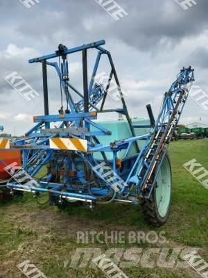 Berthoud V SUP 25 Прицепные опрыскиватели