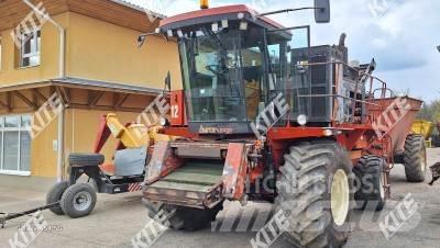 Byron 8400 Самоходные опрыскиватели