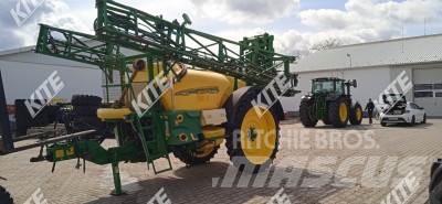 John Deere 732i/21 Прицепные опрыскиватели