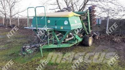 John Deere 740A Сеялки