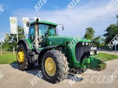 John Deere 8220 Трактора