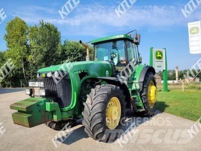 John Deere 8220 Трактора