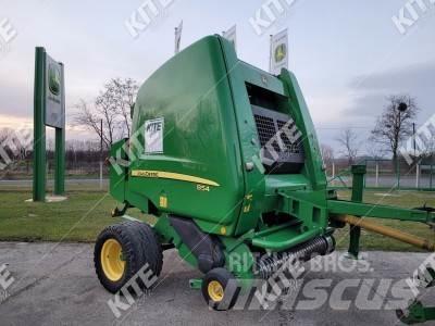 John Deere 854 Рулонные пресс-подборщики