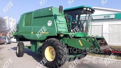 John Deere 9640 WTS 2WD Зерноуборочные комбайны