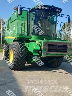John Deere C670 2WD Зерноуборочные комбайны