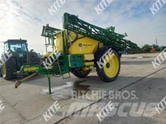 John Deere M740i Прицепные опрыскиватели