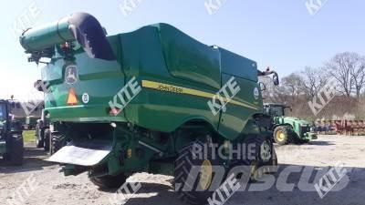 John Deere S680i 4WD Зерноуборочные комбайны