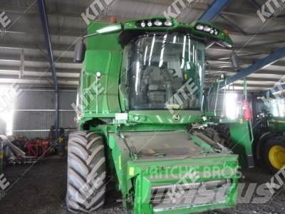 John Deere T660 Зерноуборочные комбайны