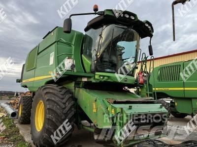 John Deere T660 Зерноуборочные комбайны