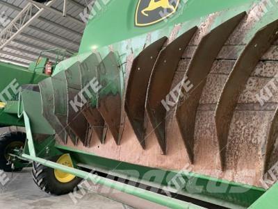 John Deere W650 Зерноуборочные комбайны