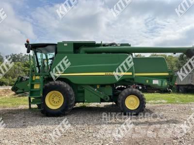 John Deere W650 Зерноуборочные комбайны