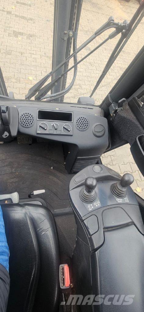 Linde H 30 D-02 Дизельные погрузчики