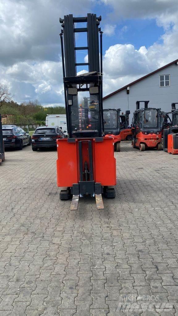 Linde V 12-02 Высотные комплектовщики