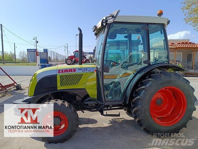 CLAAS NECTIS 227VE Трактора