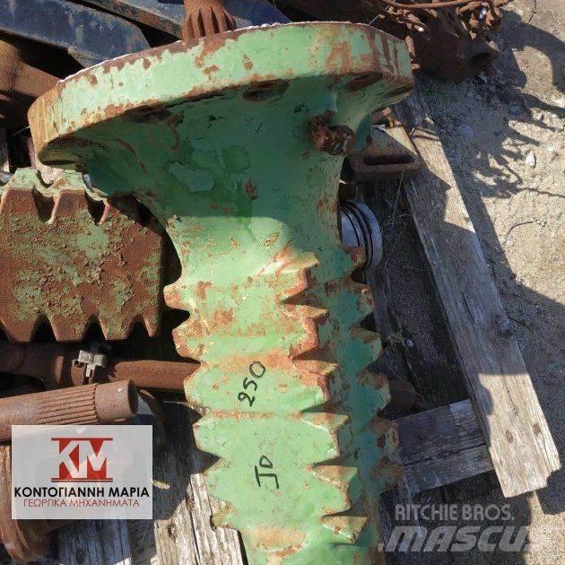 John Deere  Сельхозтехника - Другие