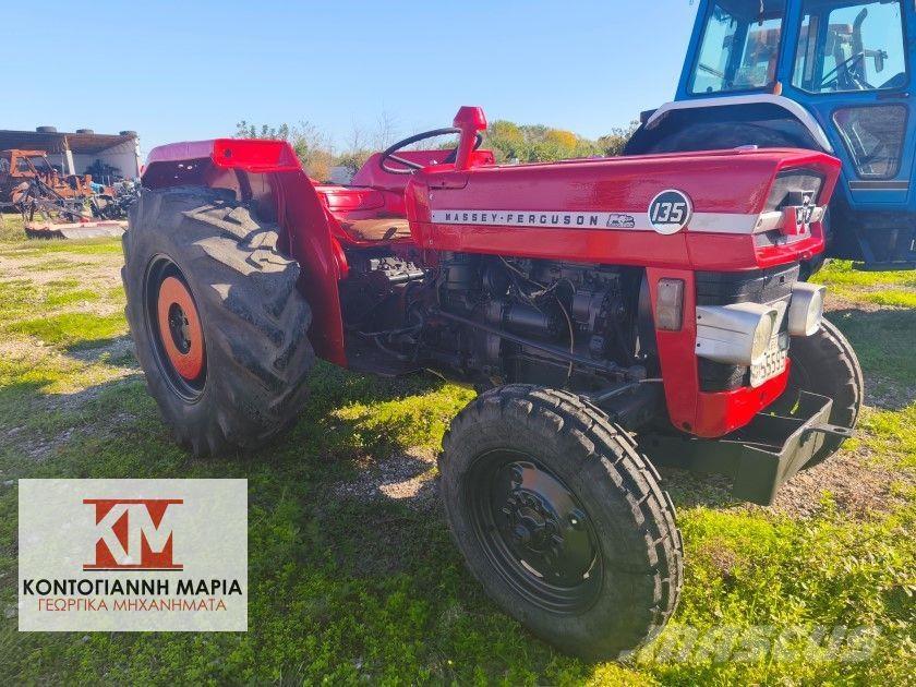 Massey Ferguson 135 Трактора
