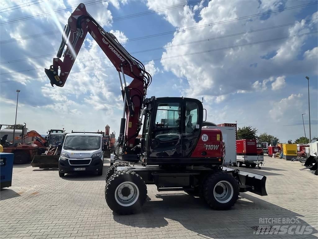 Yanmar B110W Колёсные экскаваторы