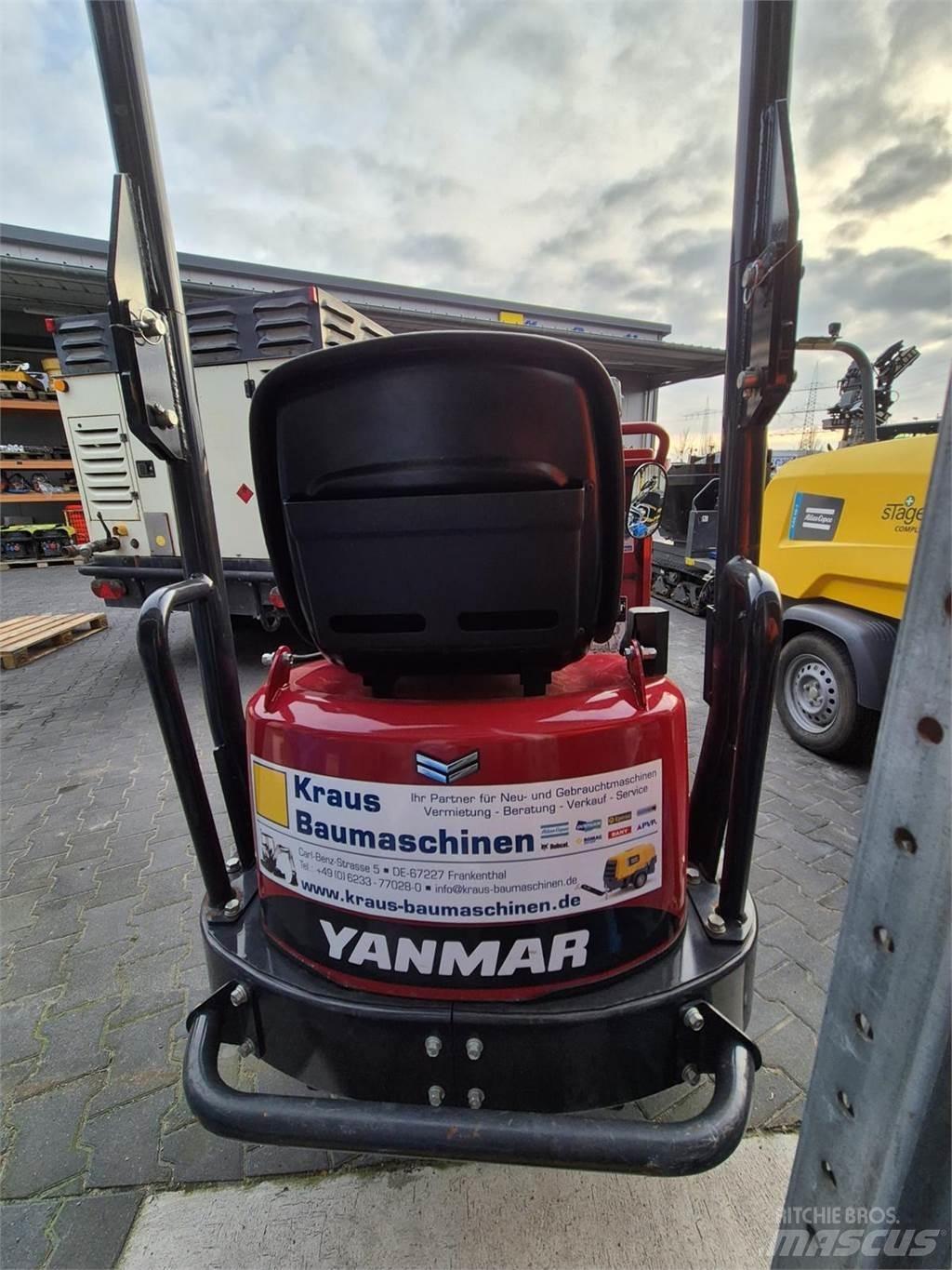Yanmar C12R-C Мини-самосвалы