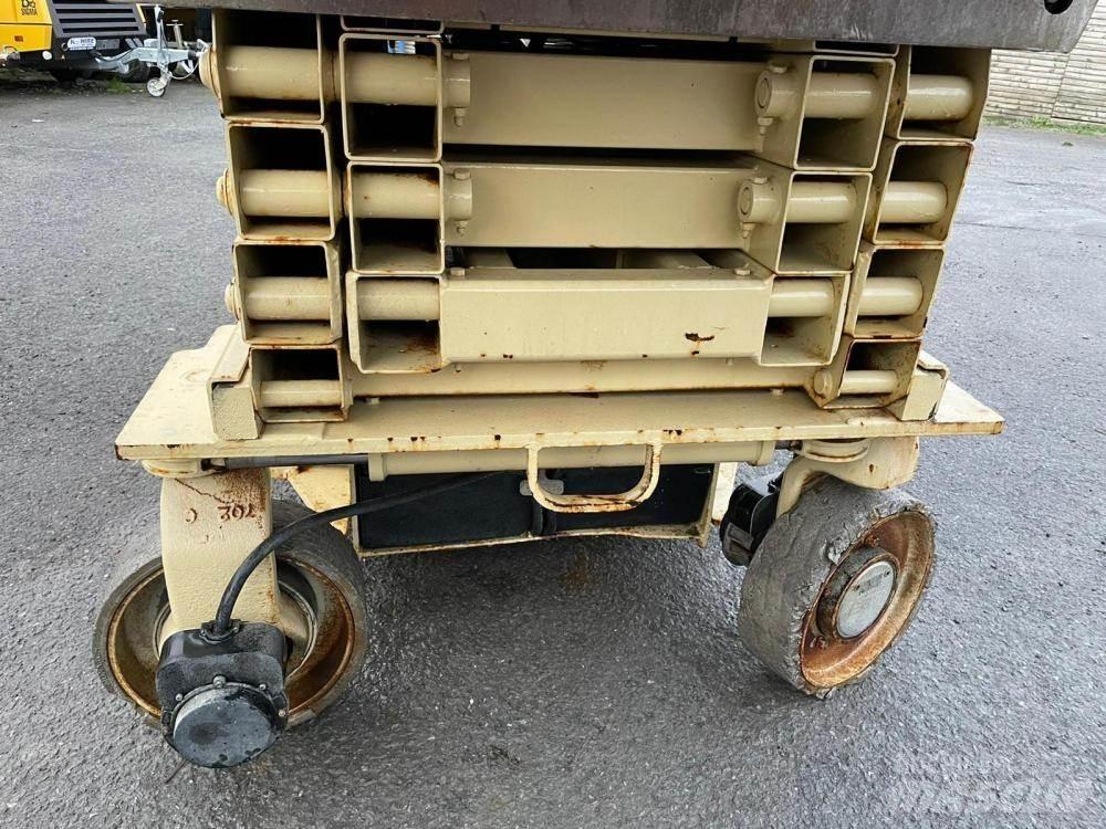 JLG 3246ES Ножничные подъемники