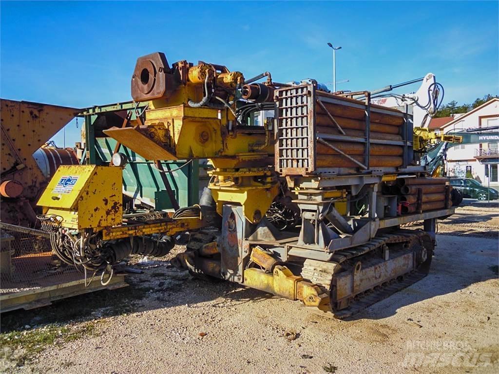 Atlas Copco Mustang 13-F3 Буровые вышки
