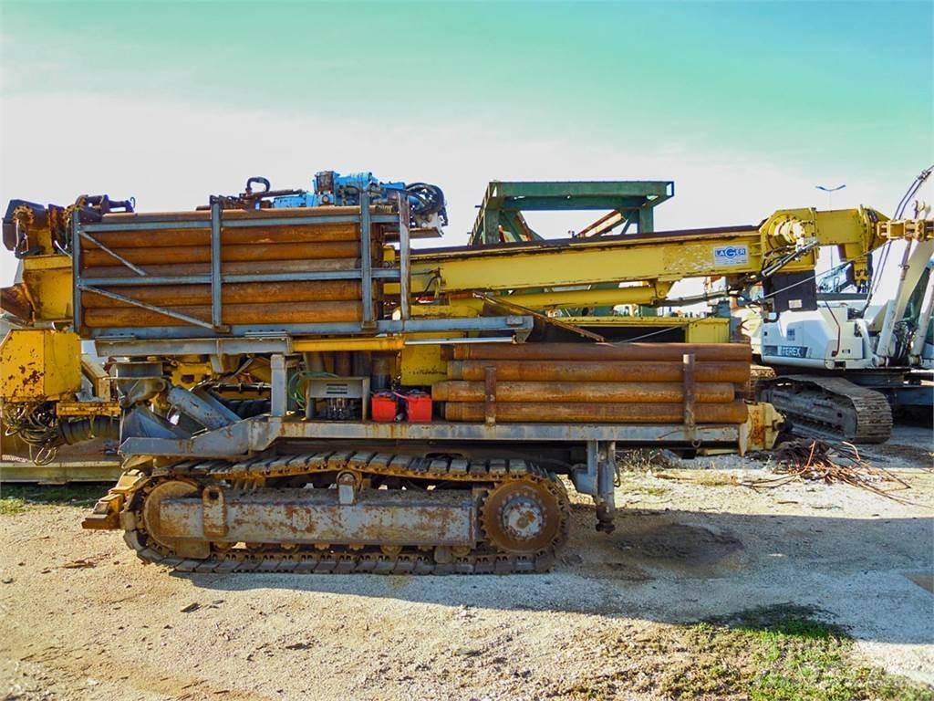 Atlas Copco Mustang 13-F3 Буровые вышки