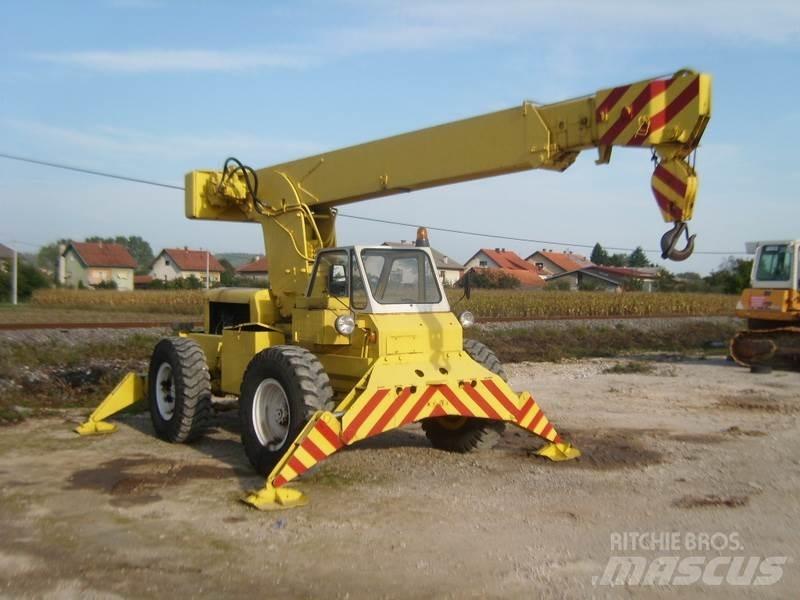 Austin WESTERN Автокраны вездеходы