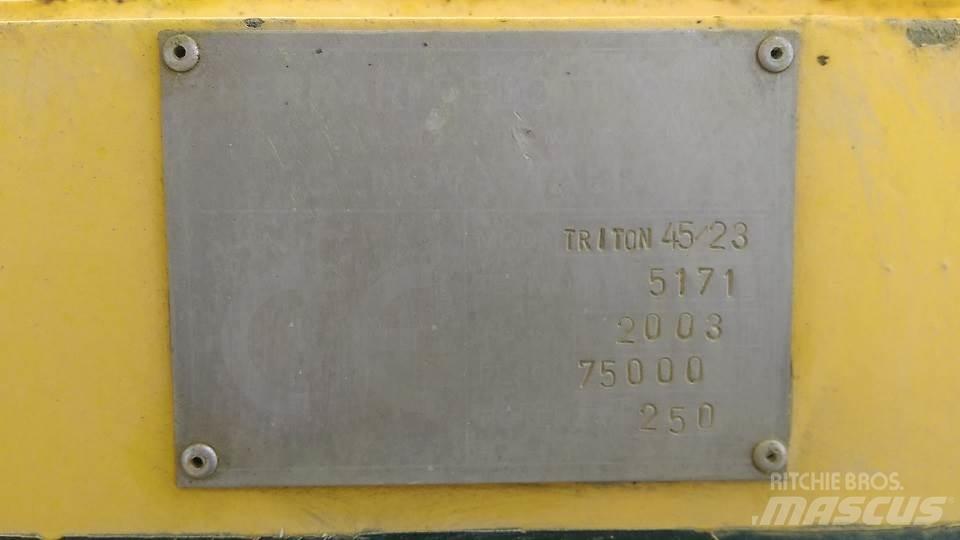 Belotti TRITON FB45/23 Телескопические погрузчики