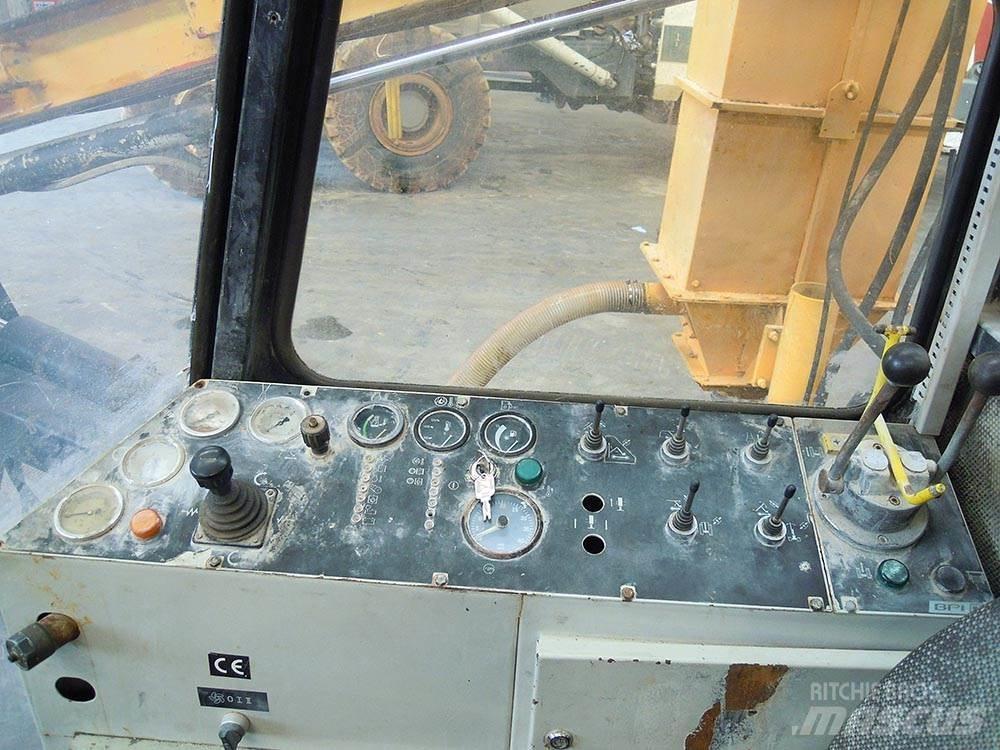 Böhler DTC 118 Буровые вышки