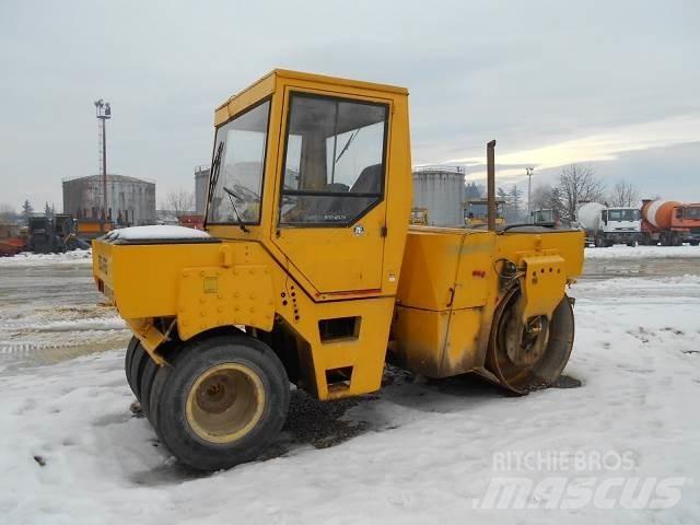 Bomag BW-161AC Катки тротуарные