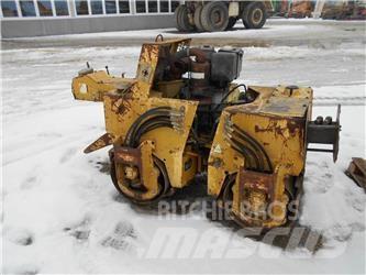 Bomag BW-75AD Катки тротуарные
